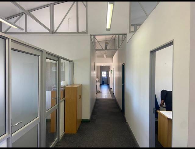 BUSINESS PROPERTY TO RENT IN NEWTON PARK